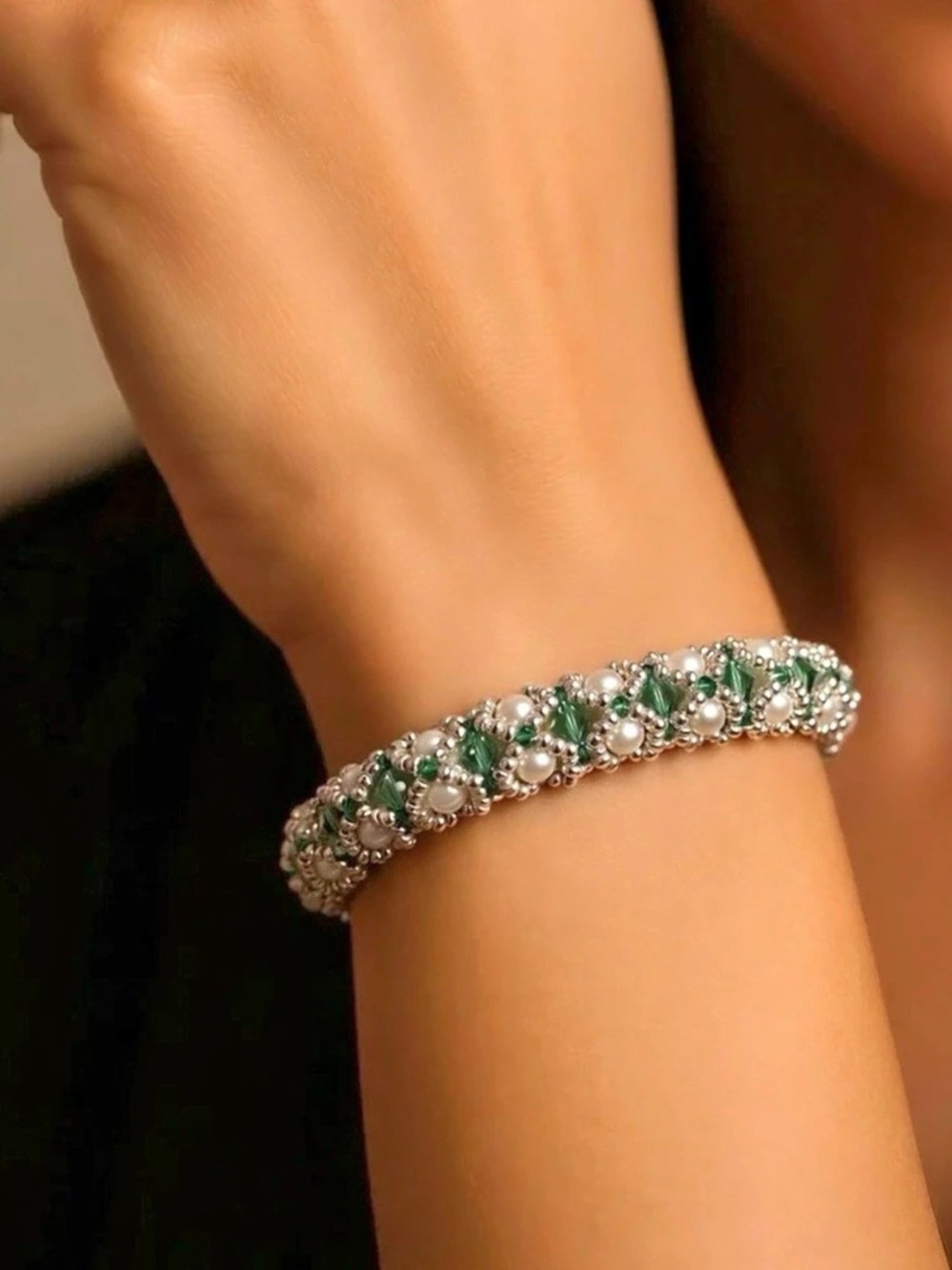 Beaded Pearl Green Bracelet